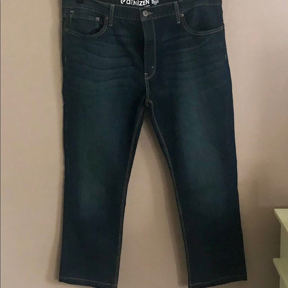 Dark wash Jeans